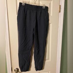 Old Navy size medium navy Jogger Pants with front pockets.  90% rayon 10% poly